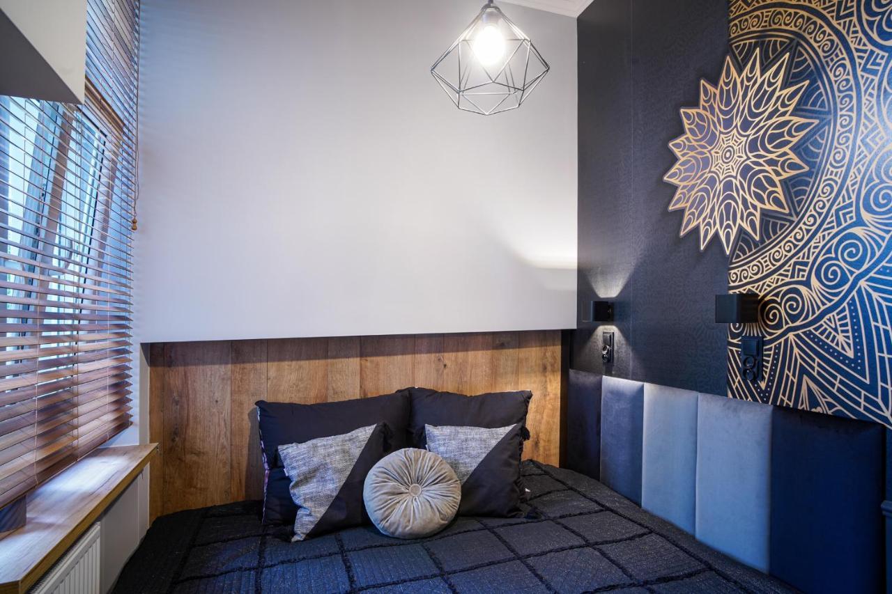 Apartament Z Jacuzzi W Centrum Sanoka Extérieur photo
